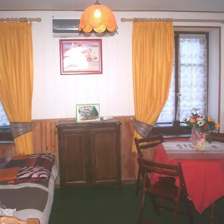 La Hutte